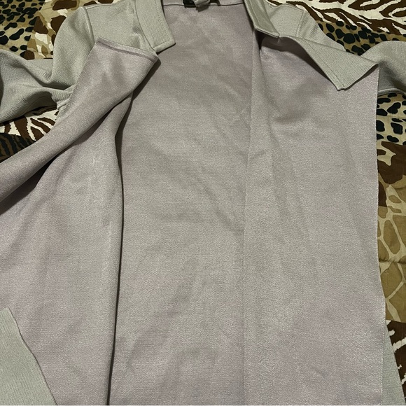 St. John gray knit waterfall drape cardigan - Picture 4 of 8